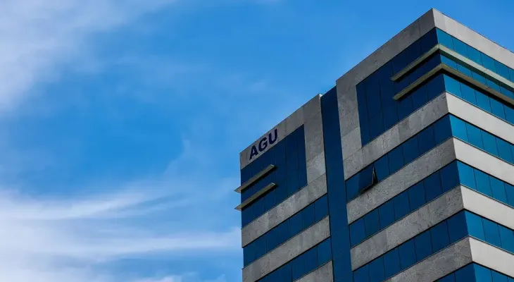 X remove post com intolerância religiosa após notificação da AGU