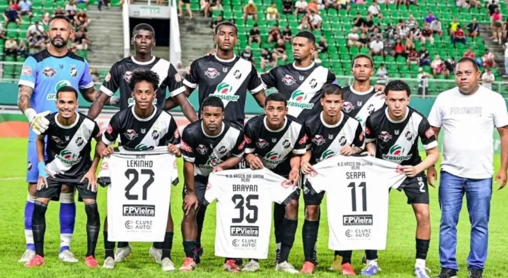 Vasco-AC x Velo Clube: Bruno joga, defende dois pênaltis e faz gol; clube homenageia presos por estupro e acaba eliminado
