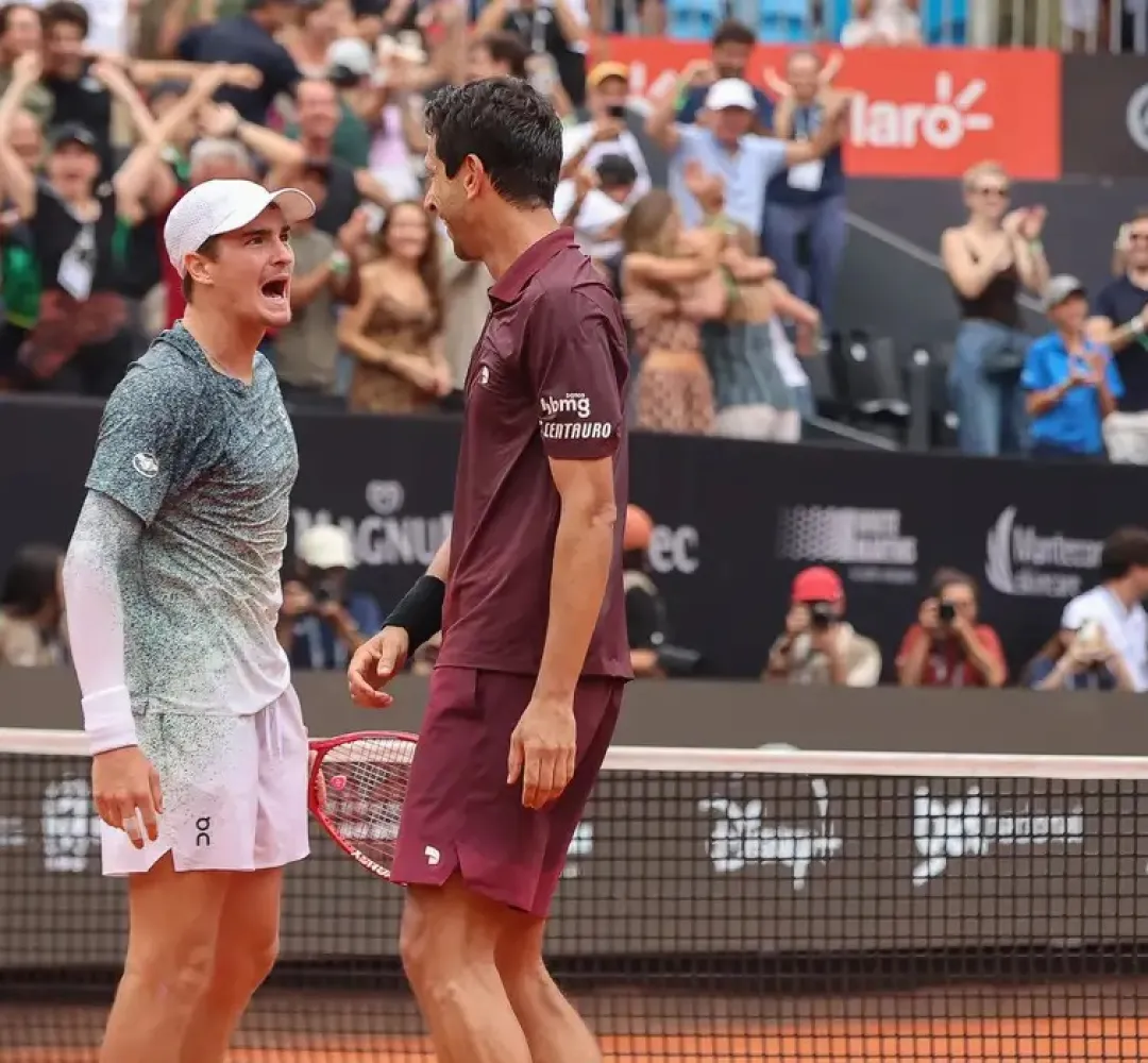 João Fonseca e Marcelo Melo vão à final de duplas no Rio Open