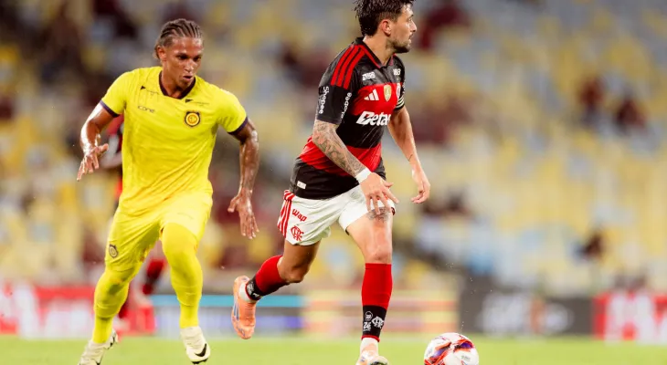 Flamengo vence o Madureira e abre vantagem na semifinal do Carioca