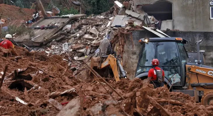 Número de mortos com as chuvas chega a 30 em Minas Gerais