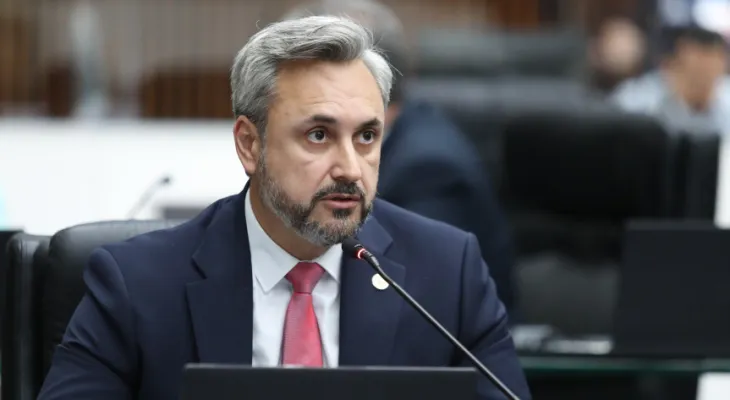 Projeto de lei que obriga manutenção periódica de elevadores avança na Assembleia