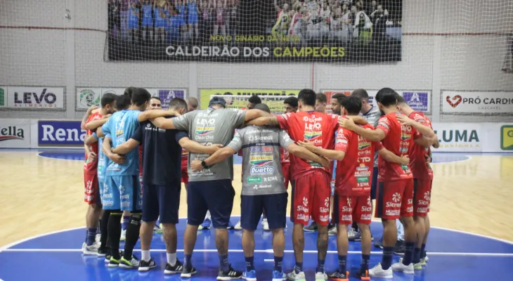 Cascavel Futsal reencontra a torcida em amistoso contra o Manoel Ribas