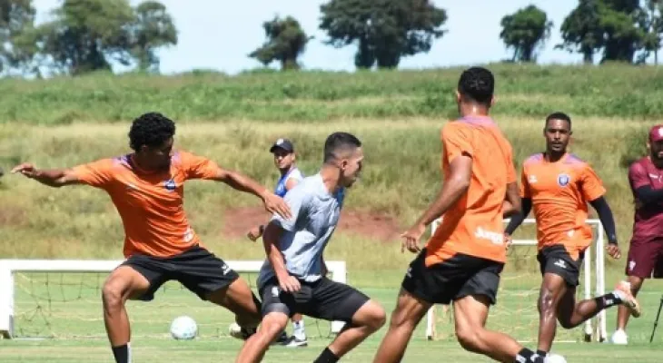 Paranavaí x Araucária: confira onde assistir e os detalhes da partida