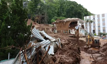 Buscas em Juiz de Fora estão encerradas; moradores seguem fora de casa
