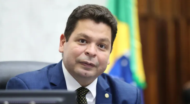 Alep recebe selo por combate à violência contra a mulher