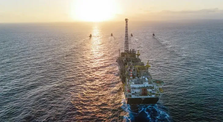 Guerra no Oriente Médio pode pressionar combustíveis, alimentos e inflação no Brasil