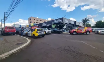 Defesa apresenta versão sobre duplo homicídio em loja de veículos em Cascavel