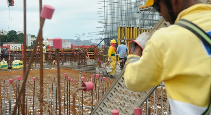 Entidades do Paraná manifestam preocupação com o fim da “escala 6x1”