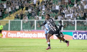 Azuriz é derrotado pelo Figueirense por 1 a 0 e se despede da Copa do Brasil