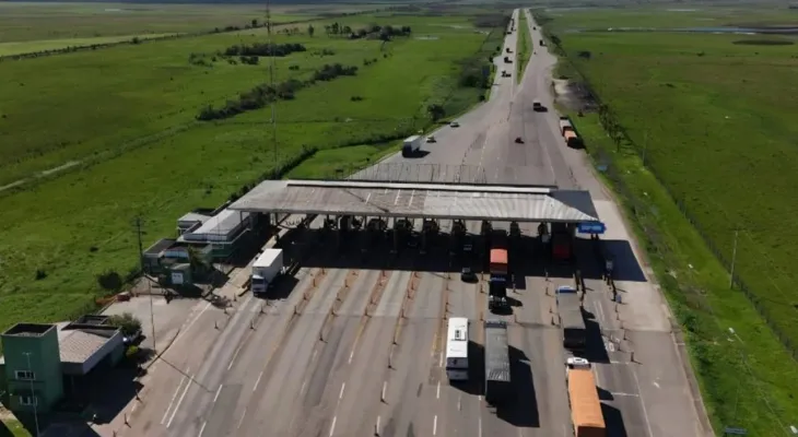 Praças de pedágio do RS deixam de cobrar tarifa após fim de contrato