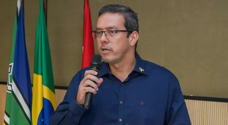 Após ser afastado pelo STF, prefeito de Macapá renuncia ao cargo