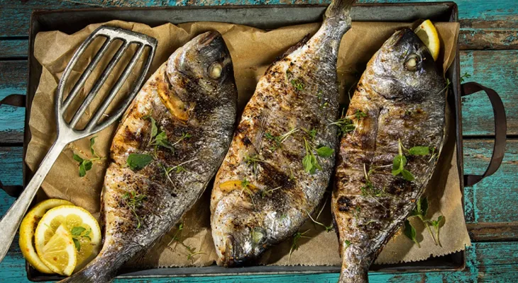 Quaresma 2026: Entenda o significado bíblico e veja 4 receitas fáceis com peixe