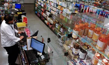 Câmara aprova projeto que permite venda de medicamentos em supermercados