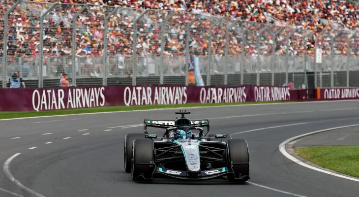 Resultado F1: Russell ganha, Antonelli é 2º e Gabriel Bortoleto marca pontos para a Audi