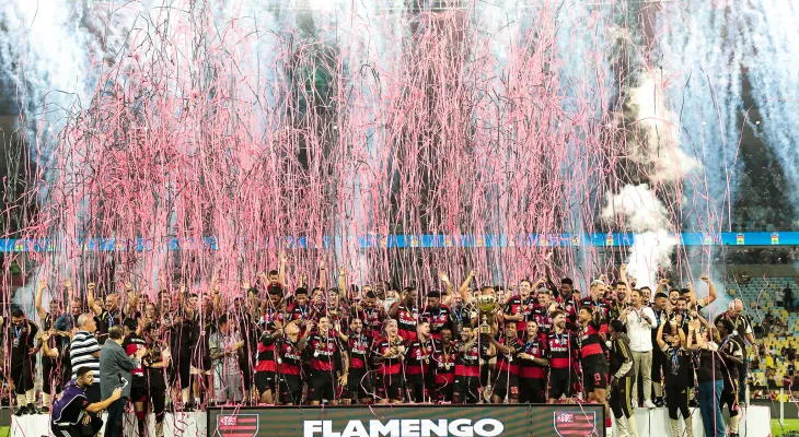 Rossi brilha nos pênaltis, Flamengo bate Fluminense e é tricampeão carioca no Maracanã