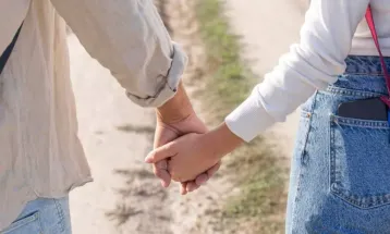 Dormindo com o inimigo (IV)