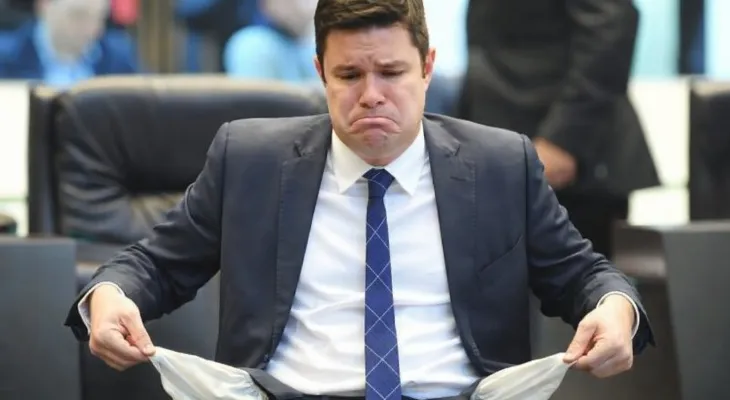 Guto Silva e o impasse de R$ 17 bi em obras com apenas R$ 3,5 bi em caixa