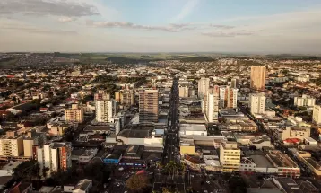 Paraná ultrapassa 2 milhões de empresas ativas e registra alta de 15% na abertura de novos negócios