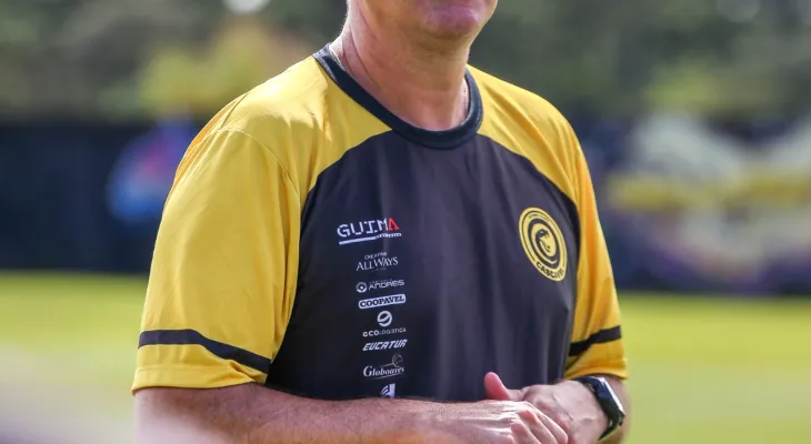 Cesar Bueno analisa o grupo do Cascavel na Série D do Brasileiro