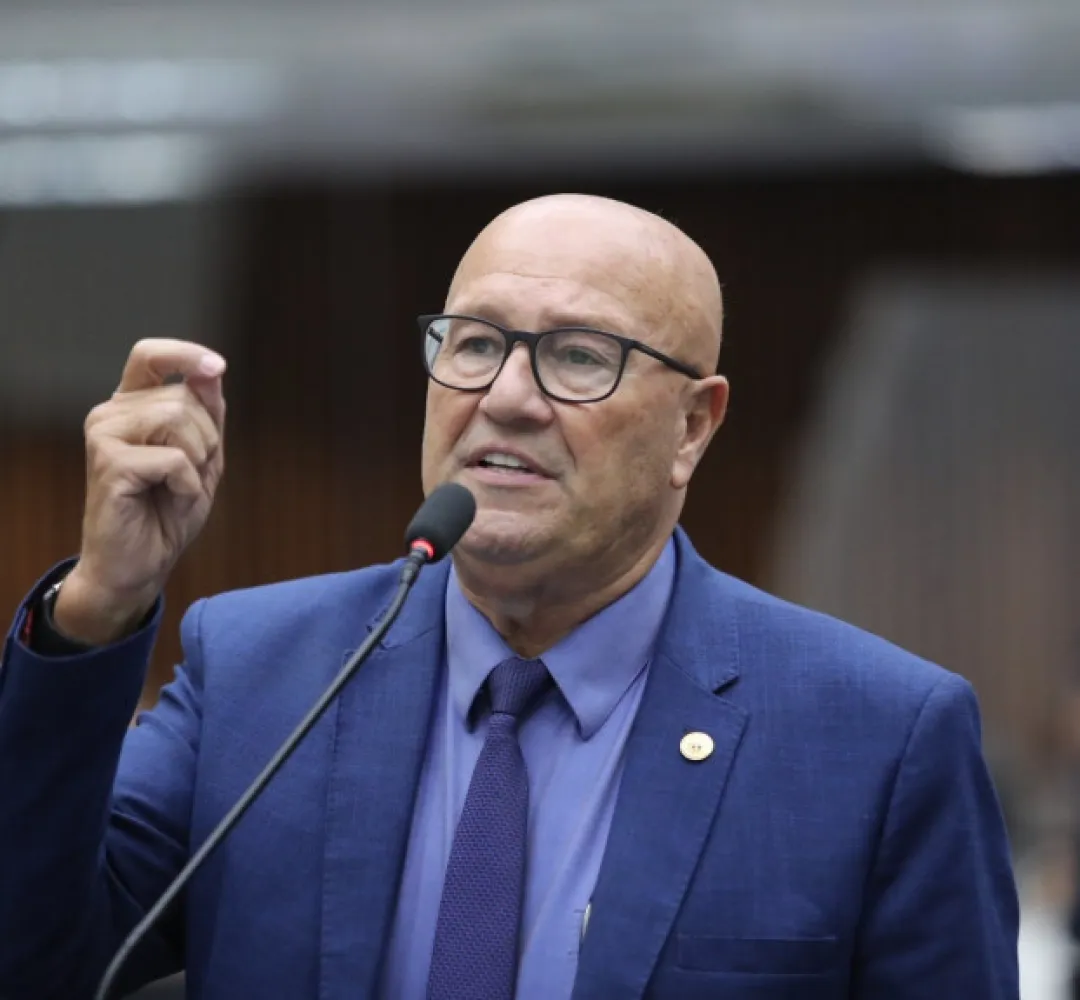 Deputado alerta para golpe com cobrança falsa de pedágio por e-mail no Paraná