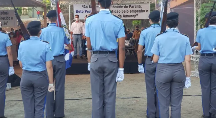 Erika Hilton denuncia caso de abuso em escola cívico-militar do Paraná e cobra investigação sobre atuação do governo Ratinho Jr.