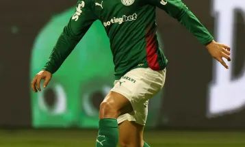 Maurício, meia do Palmeiras, é convocado para defender o Paraguai pela primeira vez