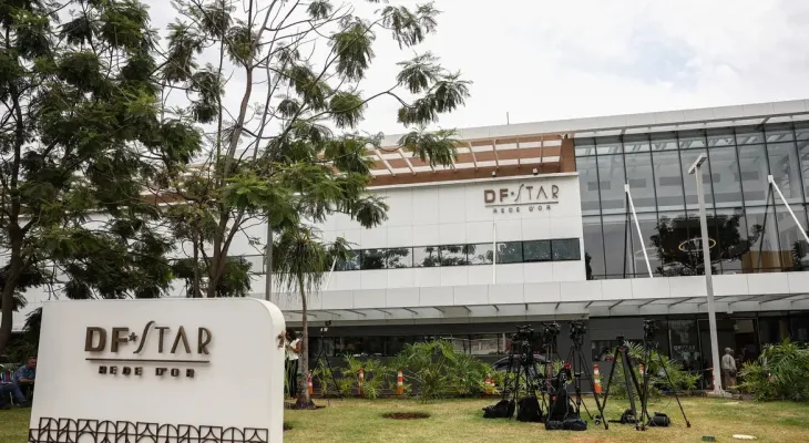 Bolsonaro apresenta melhora clínica e recupera função renal, diz novo boletim médico