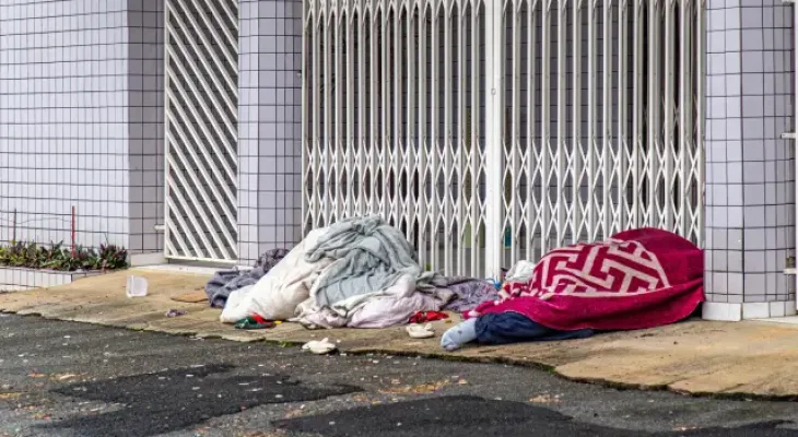 TCE-PR recomenda 19 medidas para melhorar políticas voltadas à população em situação de rua