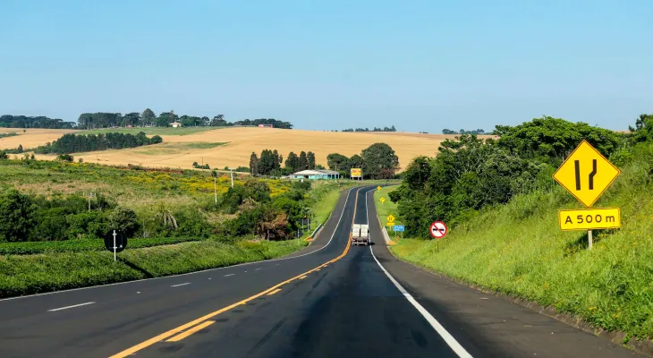 Paraná tem maioria das rodovias em condição regular e aposta em concessões para melhorar qualidade