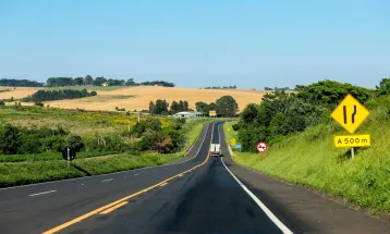 Paraná tem maioria das rodovias em condição regular e aposta em concessões para melhorar qualidade