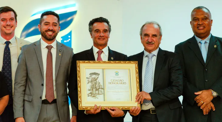 Câmara de Cascavel concede título a ex-presidente do TJ-PR e destaca atuação na cidade