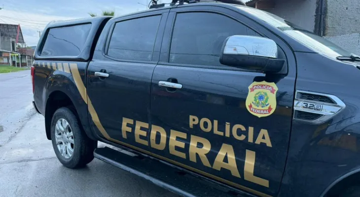 Diretora do Detran de Paranaguá é exonerada após ser citada em investigação da Polícia Federal