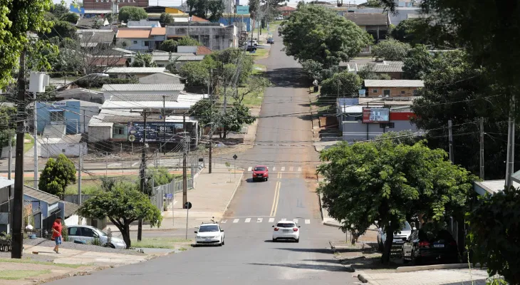 Prefeitura inicia obra de asfalto novo e alargamento da Rua Clodoaldo Ursulano