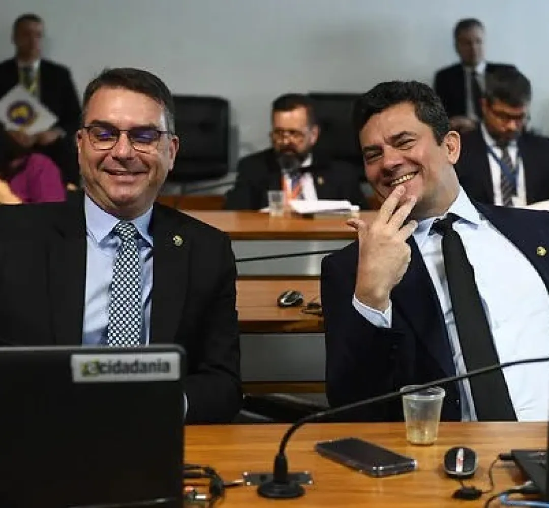 Moro se filia ao PL, contesta eleição de Lula e oferece palanque a Flávio Bolsonaro