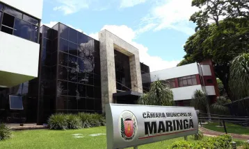 Projeto de lei que propõe reajuste salarial para vereadores e servidores públicos foi aprovado na Câmara Municipal de Maringá