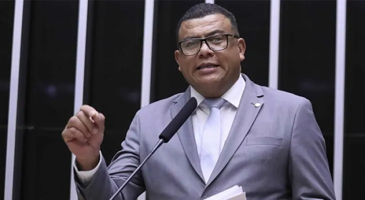 Deputado Luciano Alves se envolve em confusão e acaba na delegacia em Brasília