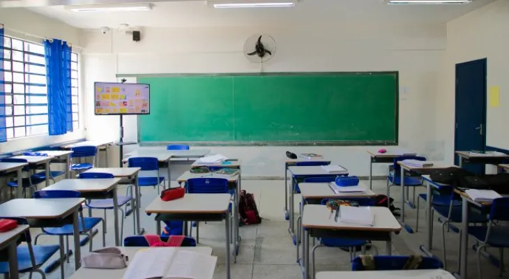 Monitor militar é acusado de apontar arma para funcionária de 65 anos em escola estadual