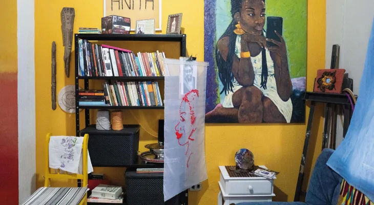 Museu Paranaense lança livro sobre mulheres artistas e seus espaços de trabalho