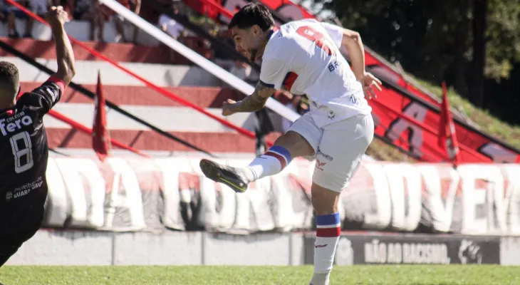 Paraná esbarra na defesa do Batel e fica no empate em Guarapuava