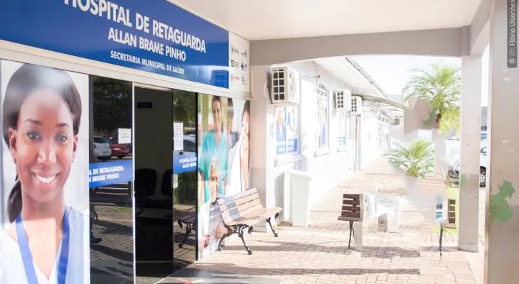 Sem concorrência direta, contratos milionários da saúde seguem mesma fórmula no estado