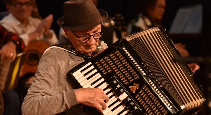 Cascavel abre inscrições para o 3º Encontro de Violeiros e Sanfoneiros 60+ na segunda-feira