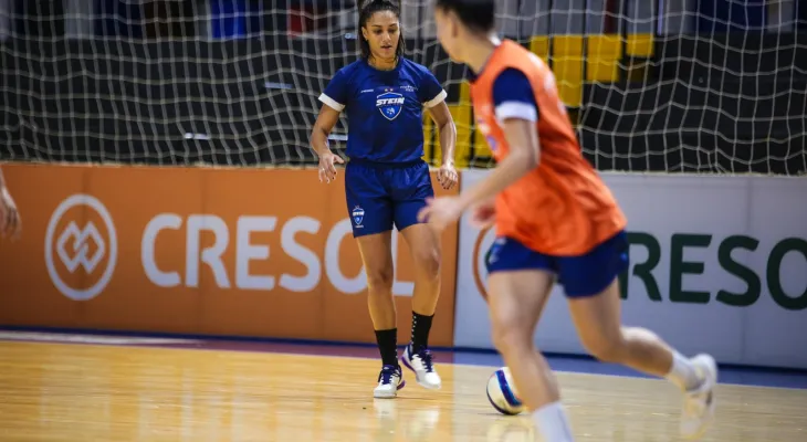 Futsal feminino: Stein Cascavel fará o primeiro jogo oficial no ano