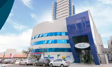 Acic celebra 66 anos com reinauguração do Túnel do Tempo e homenagem a ex-presidente