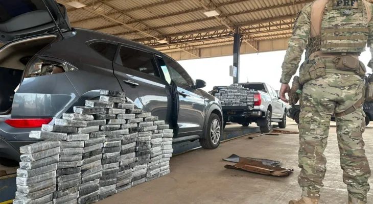 PRF apreende 230 quilos de pasta base de cocaína no Oeste do Paraná
