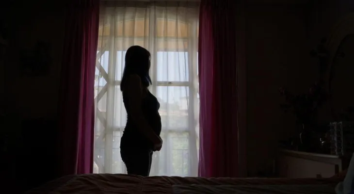 Acesso ao aborto legal entra na pauta da Alep após denúncia de serviço suspenso em Cascavel