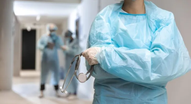 CCJ aprova jornada de 36h para Enfermagem sem redução de salário