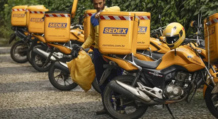 PDV dos Correios termina com adesão de 3 mil funcionários e economia bilionária