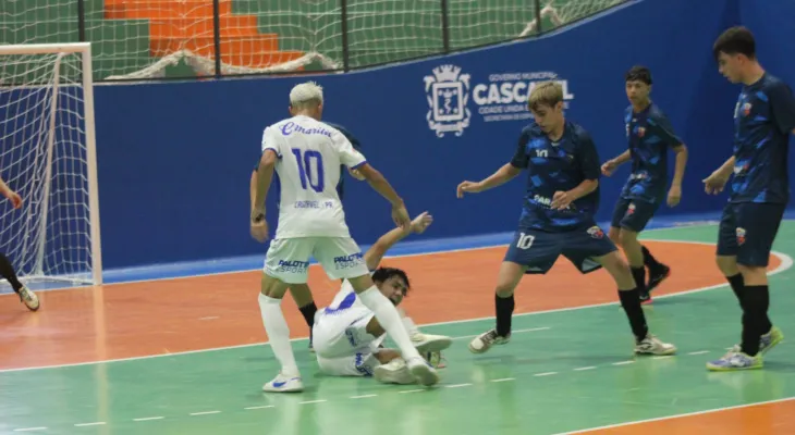 Futsal agita o segundo dia dos Jogos Escolares em Cascavel