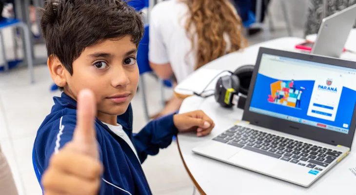 Paraná bate meta de 2030 e 90% das cidades já alfabetizam na idade certa